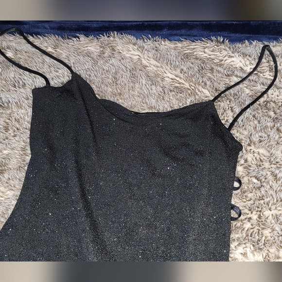 🖤Backless Silhouette🖤 - Picture 4 of 8